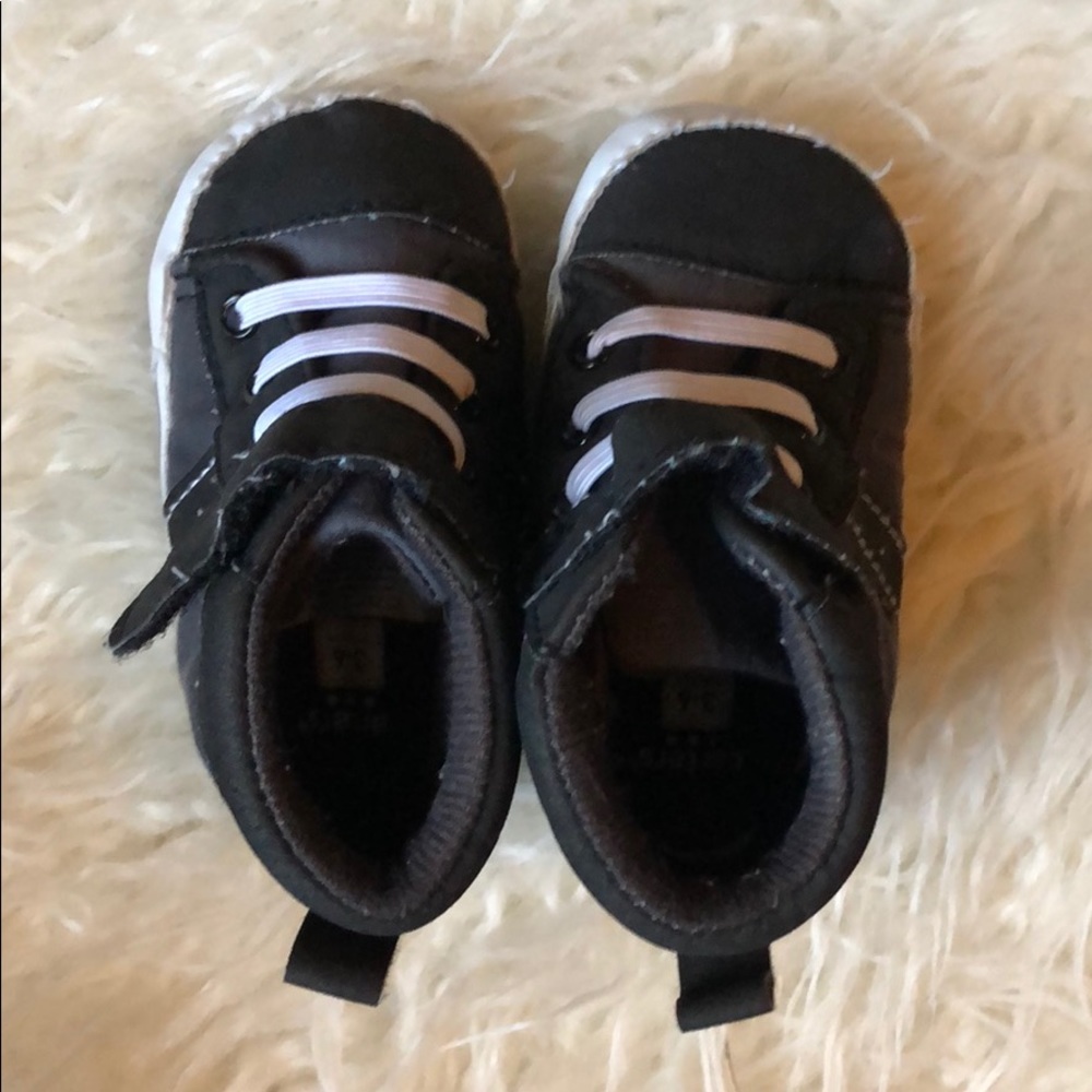 Black Baby Shoes ⭐️